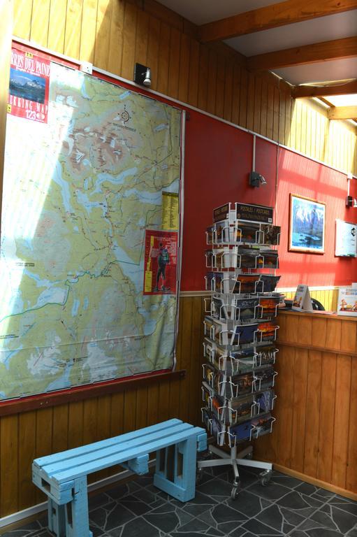 Carfran Patagonia Hostel Пуерто-Наталес Екстер'єр фото