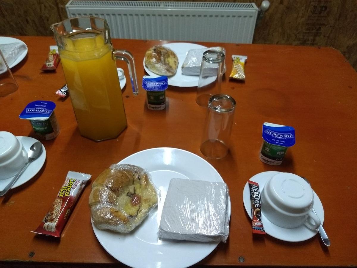 Carfran Patagonia Hostel Пуерто-Наталес Екстер'єр фото